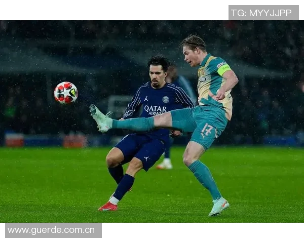 足球明星对比赛精彩瞬间的深度评价与分析视频播放分享